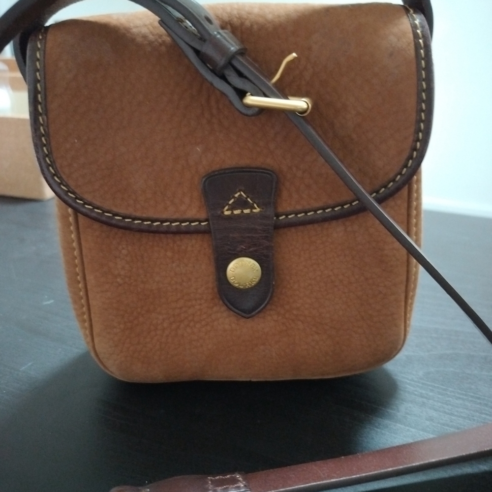Vintage Dooney and Bourke crossbody bag suade
